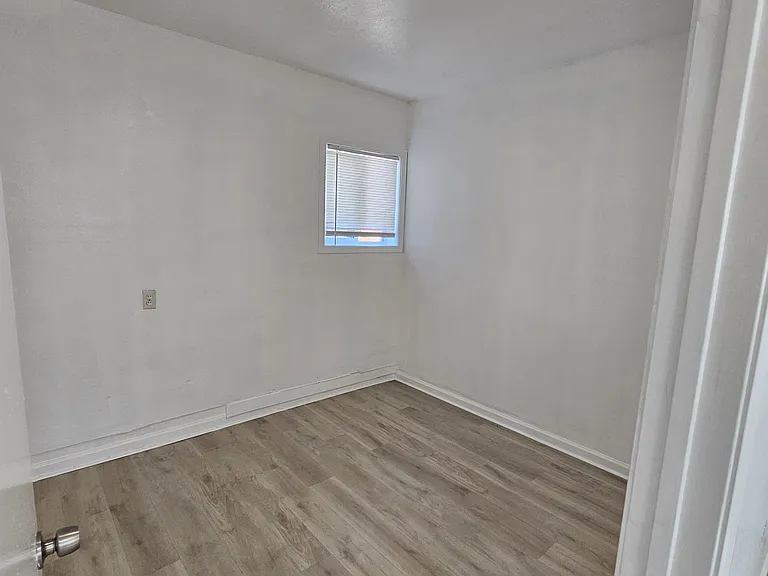 456 Linnell Ave #B — Photo 9