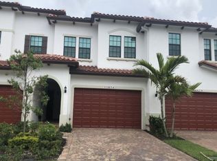 11674 SW 13th Ln, Pembroke Pines, FL 33025