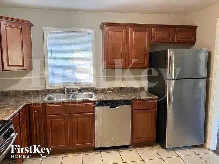 410 Mineral Rd — Photo 5