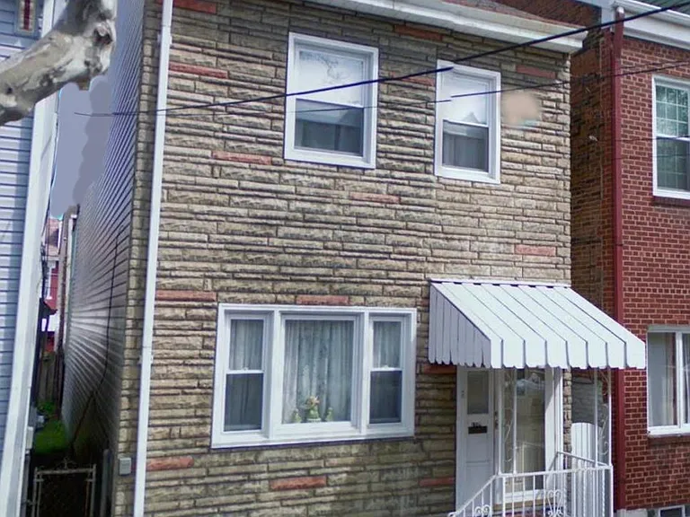 1909 Jane St — Photo 32