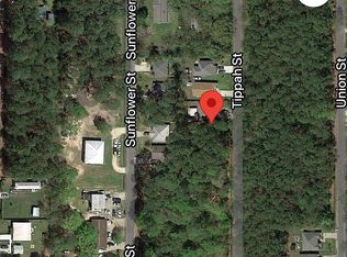 Tippah St, Bay Saint Louis, MS 39520