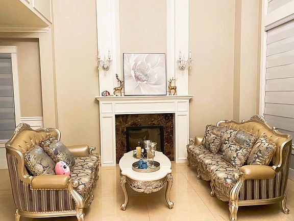 3rd image of 8180 Lundy Rd