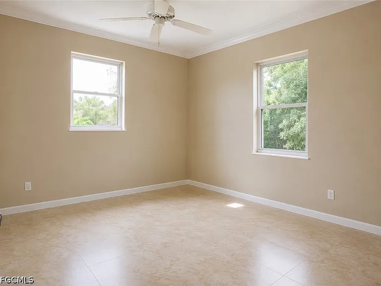 4479 Lakewood Blvd — Photo 15