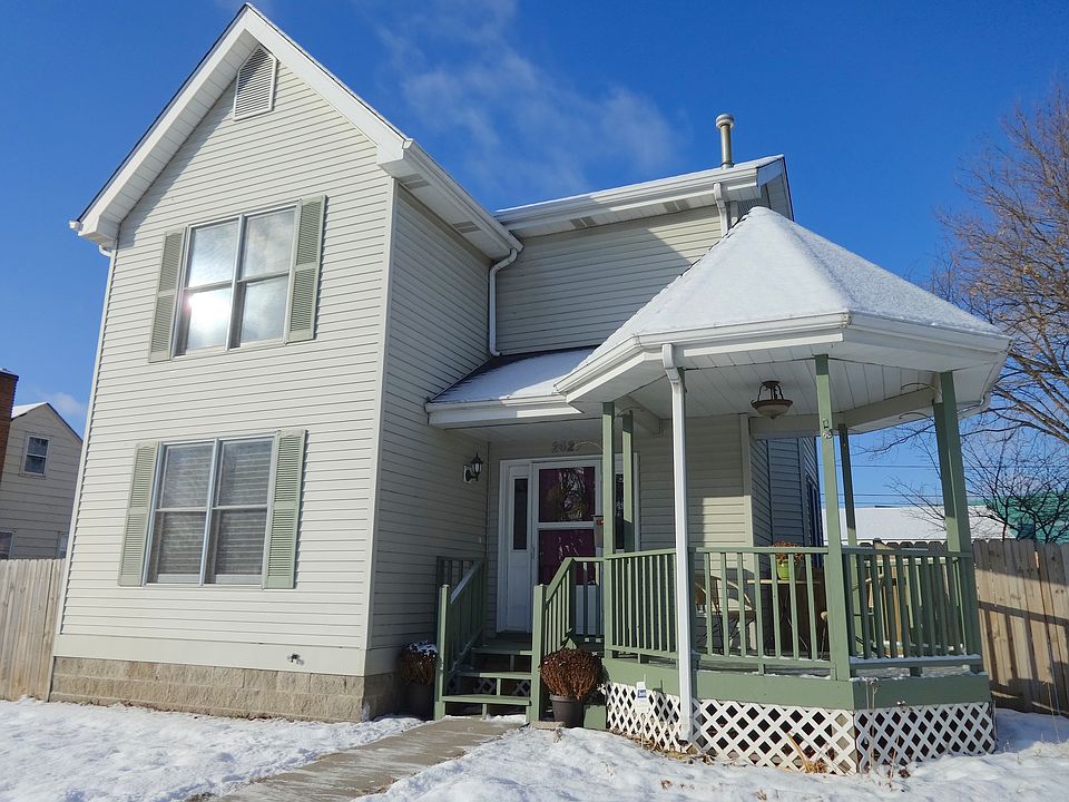 1st image of 2627 Lyndale Ave N