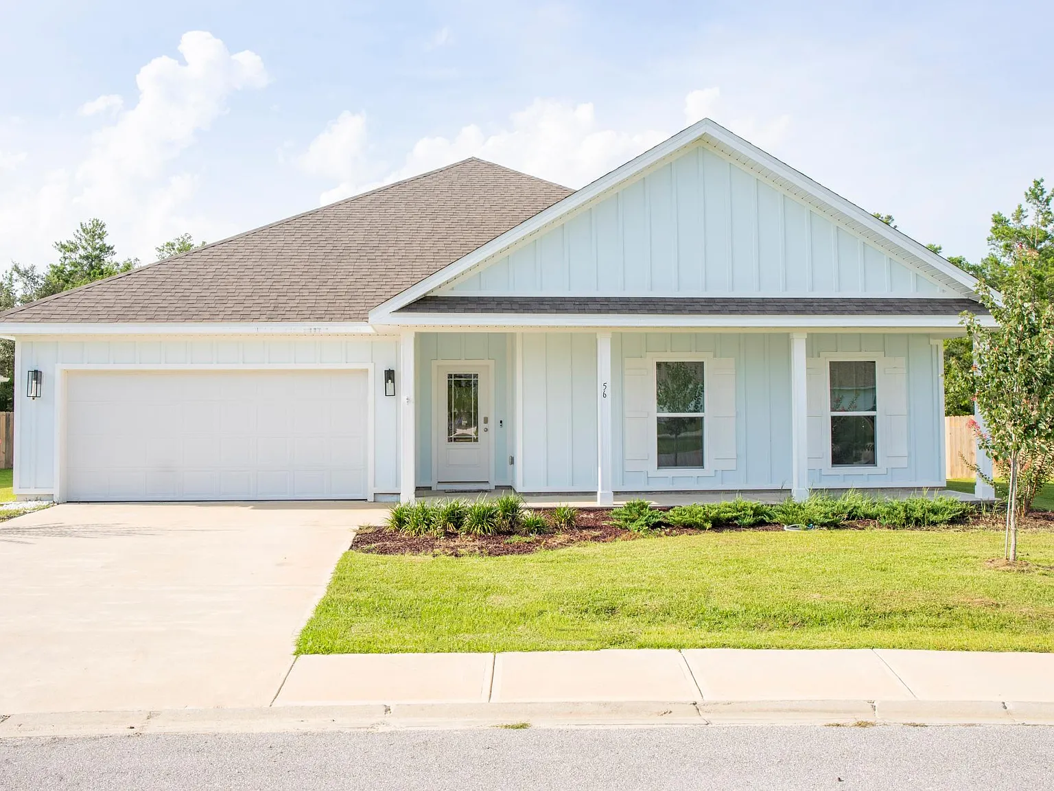 4 bed, 2306 sqft, $3,000 — Photo 1