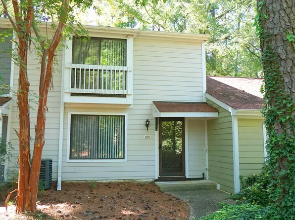 1020 N Bend Dr, Raleigh, NC 27609