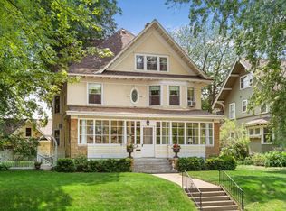 1726 Summit Ave, Saint Paul, MN 55105