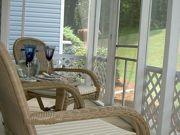 screened porch