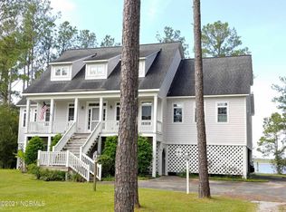 234 Thurman Rd, Beaufort, NC 28516
