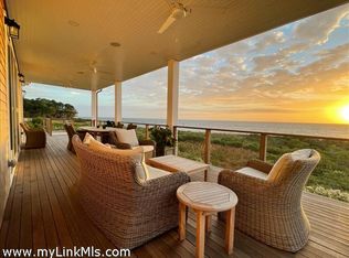 733 Main St, Tisbury, MA 02568