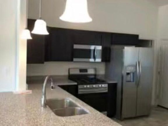 5th image of 3328 Maitland Dr