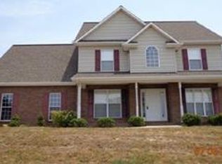 1204 Fox Ridge Dr, Powell, TN 37849