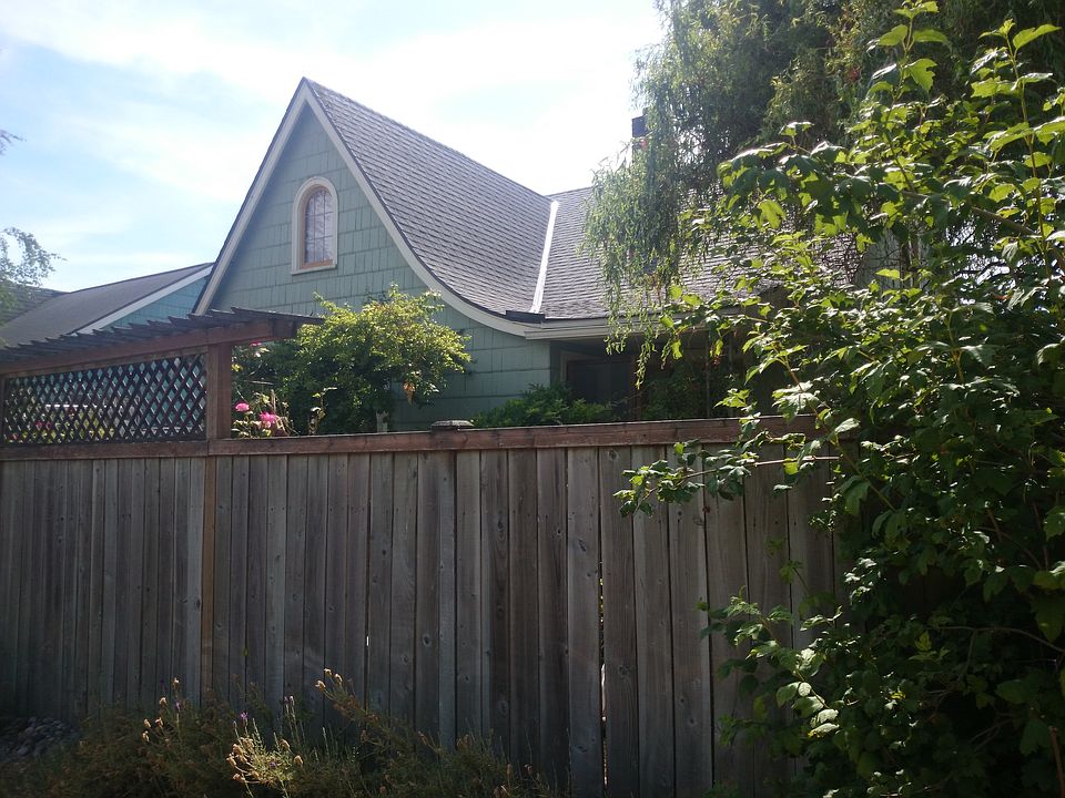 2nd image of 4335 2nd Ave NW