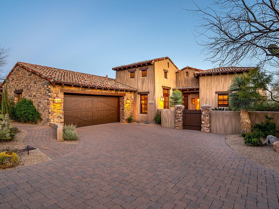 1st image of 42159 N Saguaro Forest Dr
