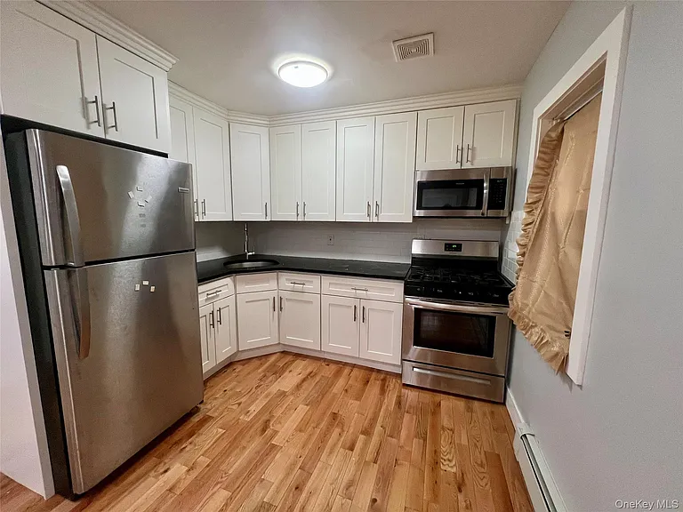 305A Beach 88th St #LOWER — Photo 3