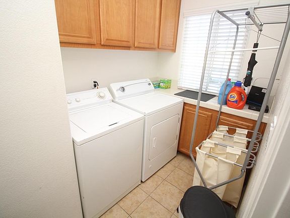 4th image of 13114 Sunset Canyon Way
