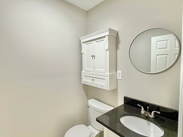 3339 Sutherland Dr — Photo 12