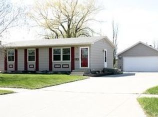 1206 1st St, West Fargo, ND 58078