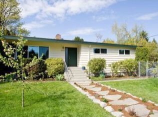 1820 N 90th St, Seattle, WA 98103