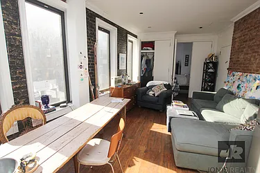 Rented by Jonis Realty