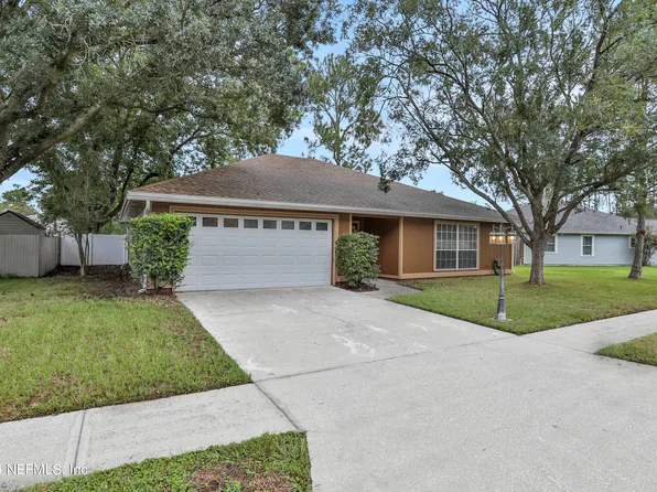 3691 CAMERON CROSSING Drive, Jacksonville, FL 32223
