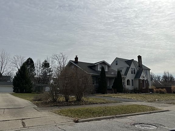 5th image of 1403 Plainfield Rd