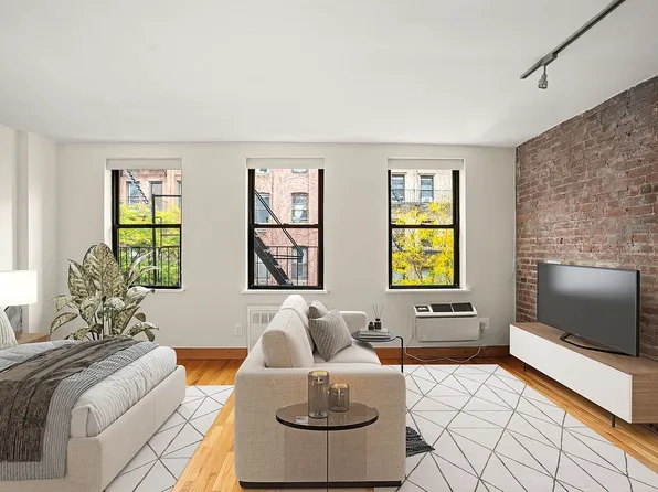 250 W 15th St APT 3E, New York, NY 10011