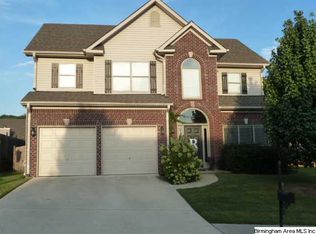 749 Forest Lakes Dr, Sterrett, AL 35147
