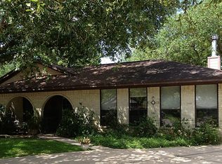 5615 Cunningham Dr, Pearland, TX 77581