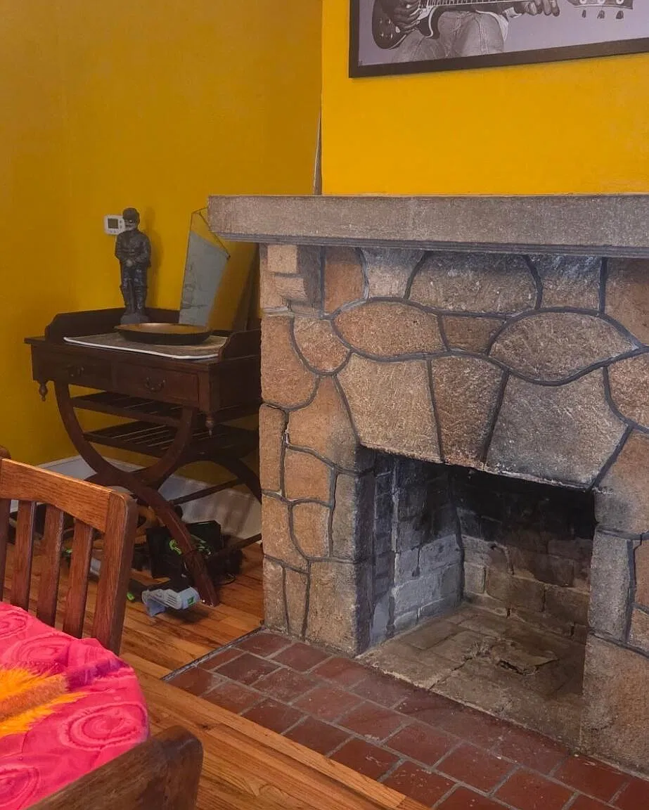 4 bed, 2.0 bath, 1741 sqft, $2,200 — Photo 4