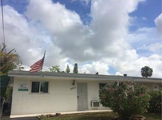 6877 SW 16th Ct, Pompano Beach, FL 33068