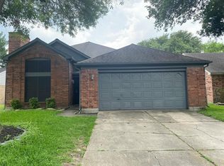 7006 Redwood Falls Dr, Pasadena, TX 77505