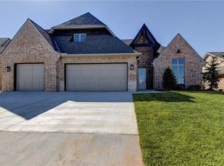 4617 Deerfield Dr, Edmond, OK 73034