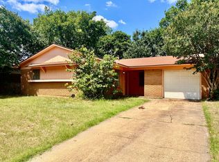 3809 Titan Trl, Denton, TX 76209