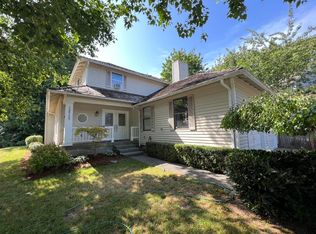 20715 NE 43rd St, Sammamish, WA 98074