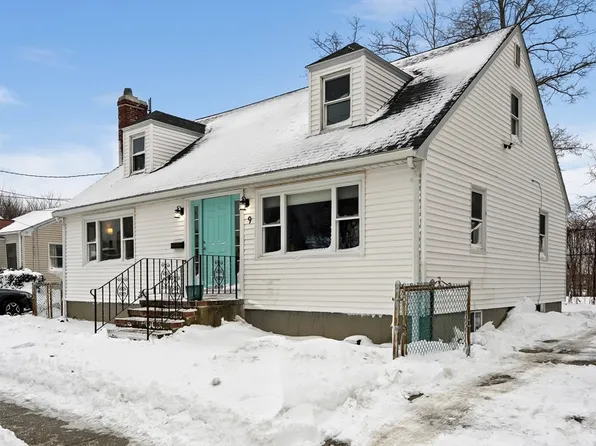 9 Darrow St, Quincy, MA 02169