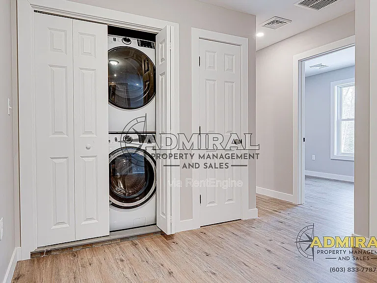 3 Strafford Rd #2 — Photo 5