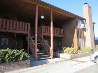 1925 Pioneer Ave APT 4, Cody, WY 82414