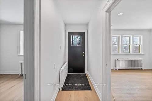 3 bed, $3,000 — Photo 2