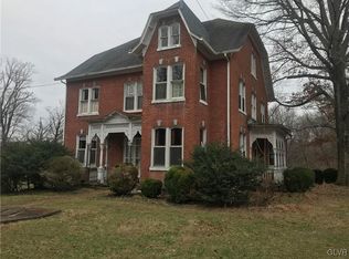 1050 Water St, East Greenville, PA 18041