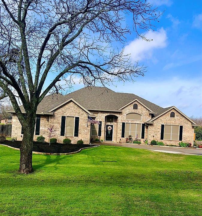 1st image of 9006 Pleasant Hill Dr
