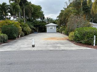5758 Burrwood Ct, Fort Myers, FL 33905
