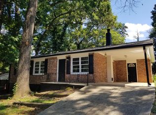 2581 Oak Cir, Ellenwood, GA