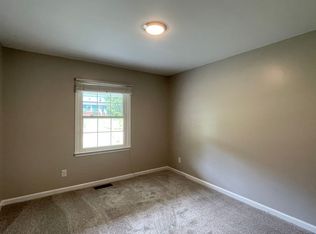 2127 Sebastian Rd, Fredericksburg, VA 22405