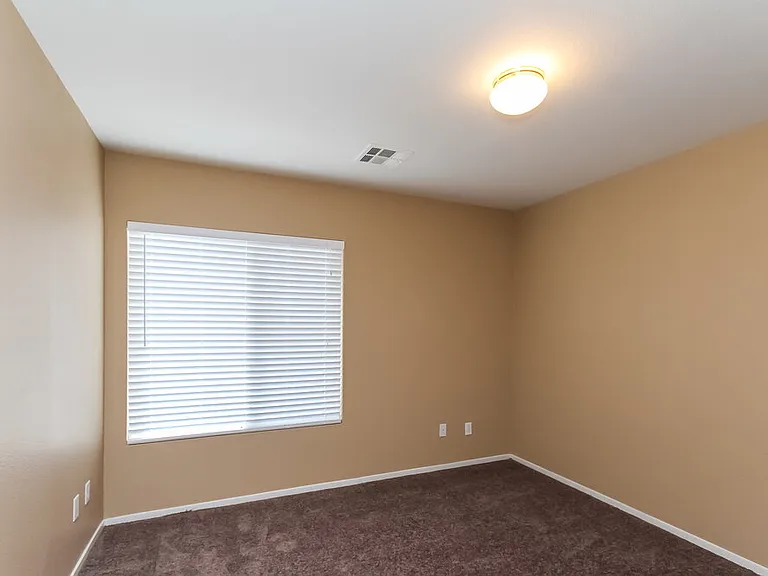 5136 Marsh Butte St — Photo 11