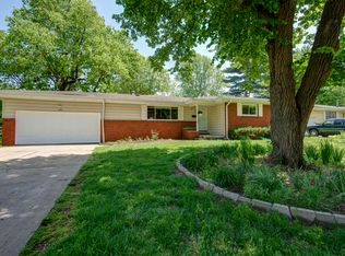 2302 S Linden Ave, Springfield, MO 65804