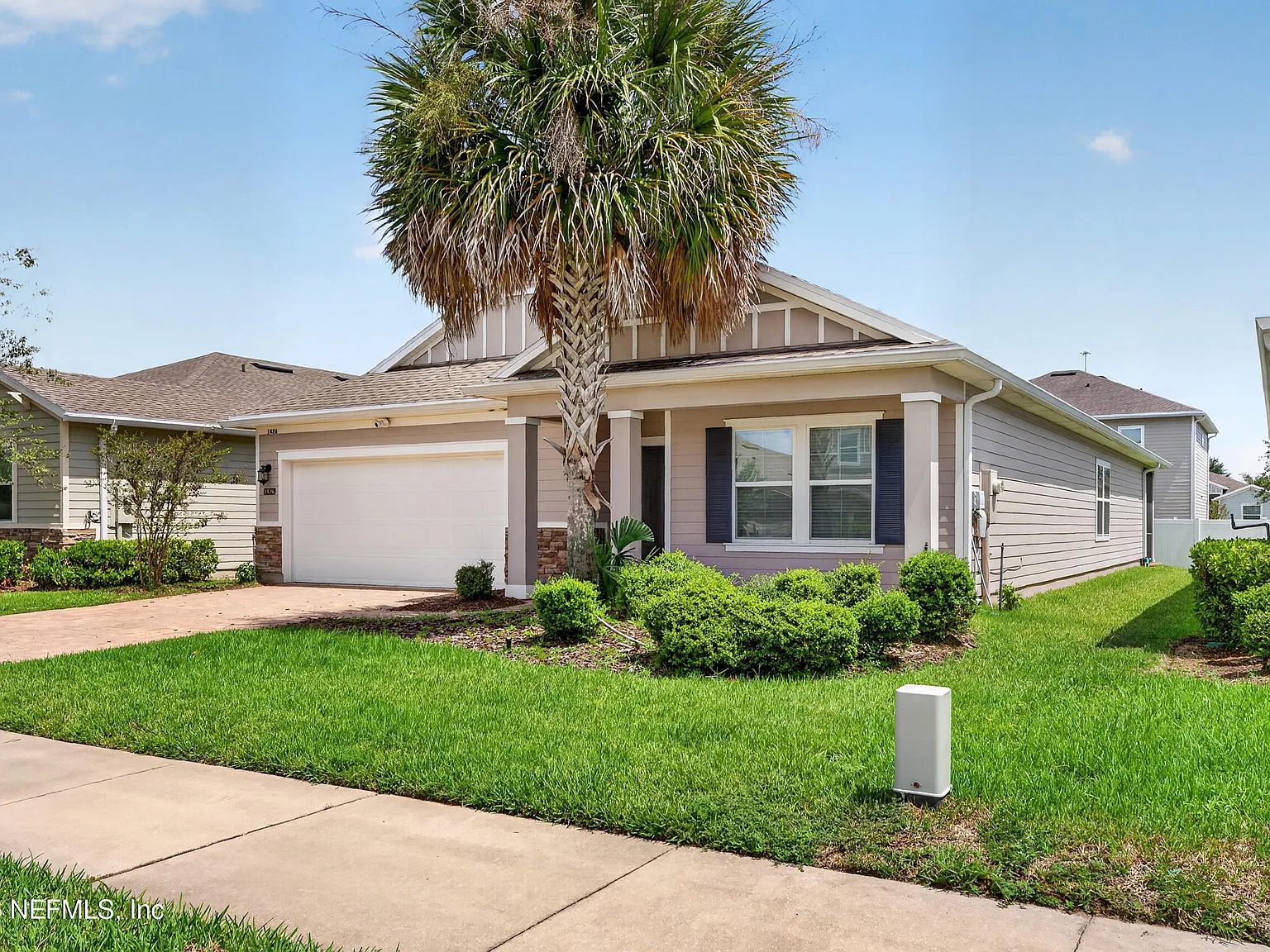 3 bed, 2.0 bath, 2126 sqft, $2,450 — Photo 3