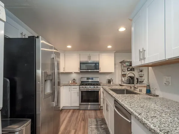 616 E College Ave APT 505, State College, PA 16801