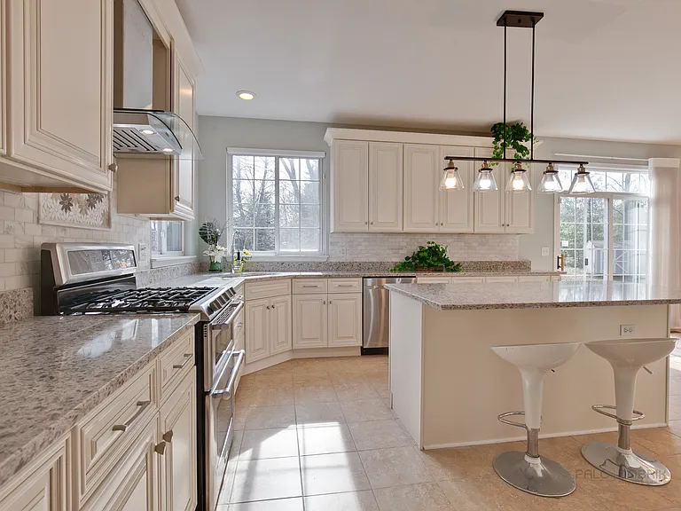 33 River Oaks Cir E — Photo 6