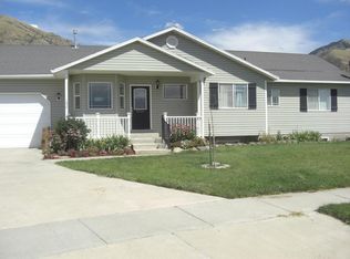190 S 1380 E, Hyrum, UT 84319
